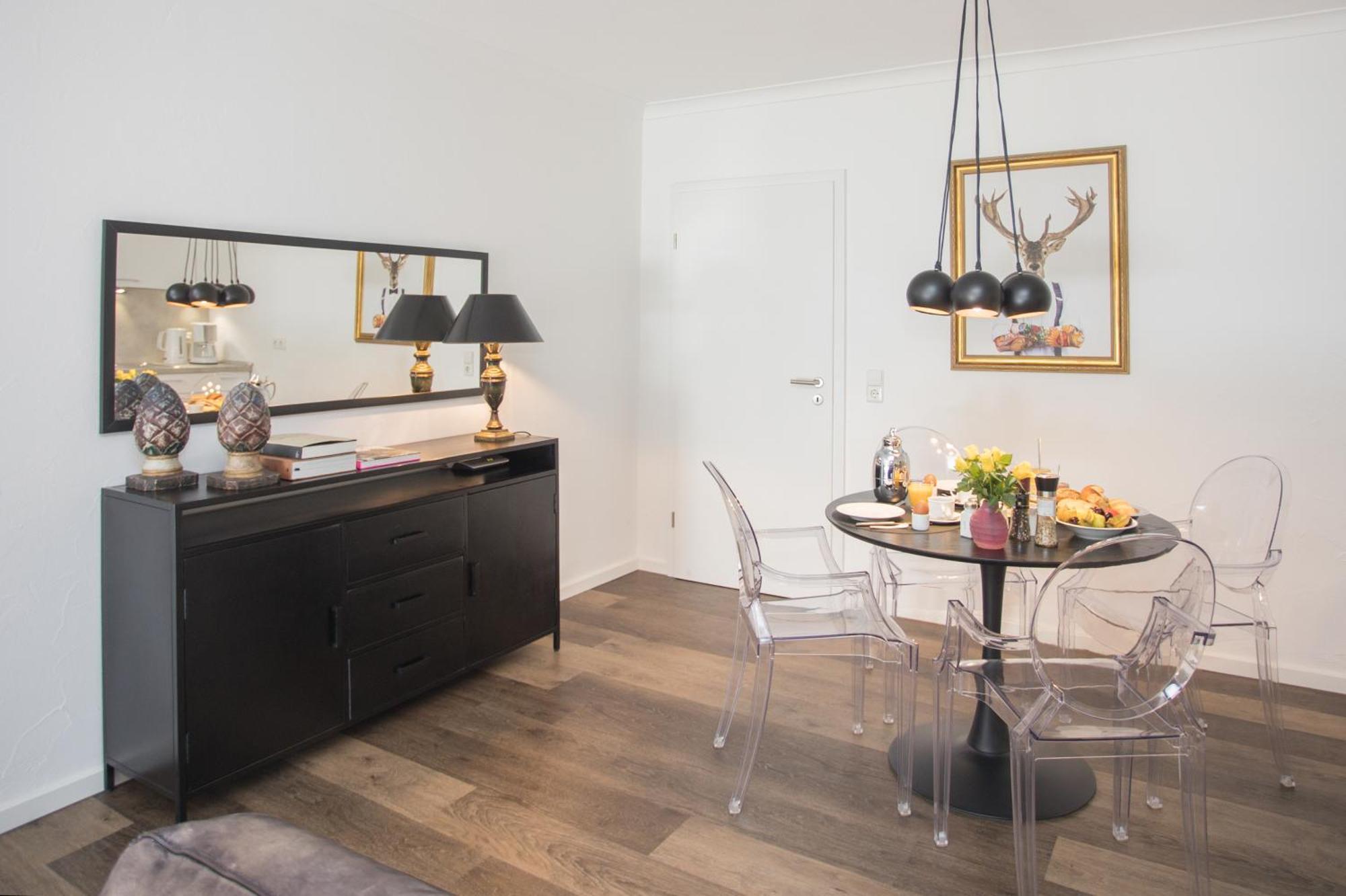 The Suite Winterberg Deluxe - Exklusive Ausstattung, Bestlage Zwischen Skikarussell Und Marktplatz, Eigener Garten, Ski- Und Fahrradraum, Ruhige Suedausrichtung, Wlan, Hundefreundlich Bagian luar foto